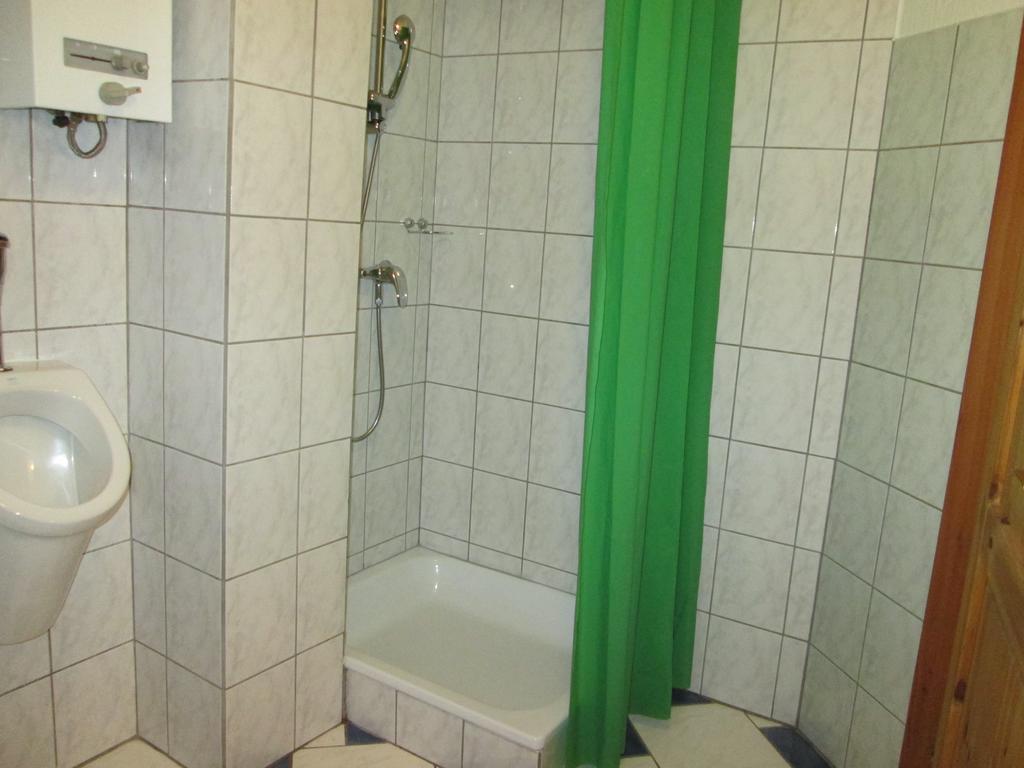 Schorfelder Hof Guest House Gondershausen Екстериор снимка